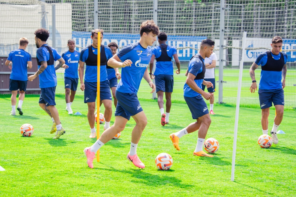 Летние «Газпром» — тренировочные сборы: 07 июля, утренняя тренировка.