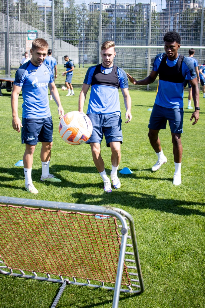 Открытая тренировка «Зенита» перед матчем с «Рубином»