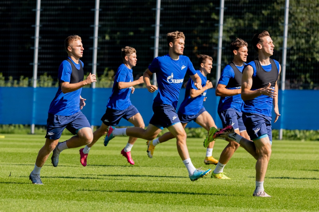 Тренировка «Зенит»-2 перед матчем с «Динамо»