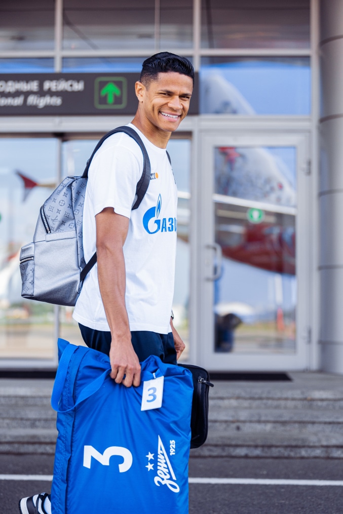 Вылет «Зенита» на матч с «Пари НН» в Нижний Новгород