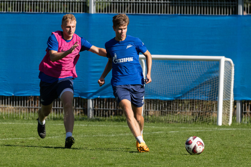 Тренировка «Зенит»-2 перед матчем с командой «Знамя Труда»
