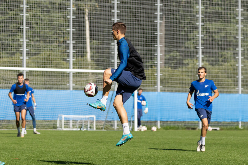 Тренировка «Зенит»-2 перед матчем с командой «Знамя Труда»