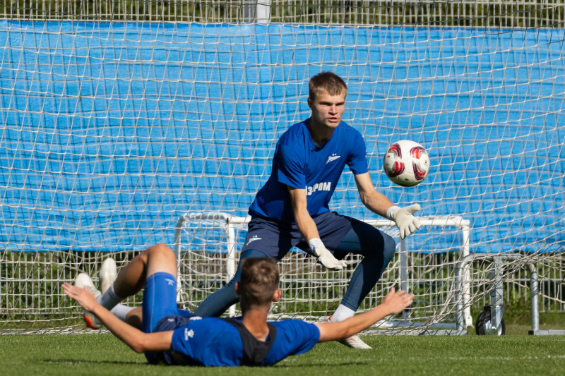 Тренировка «Зенит»-2 перед матчем с командой «Знамя Труда»
