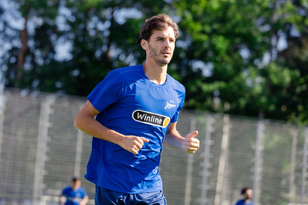 Брифинг Семака и тренировка перед матчем с «Кайратом»