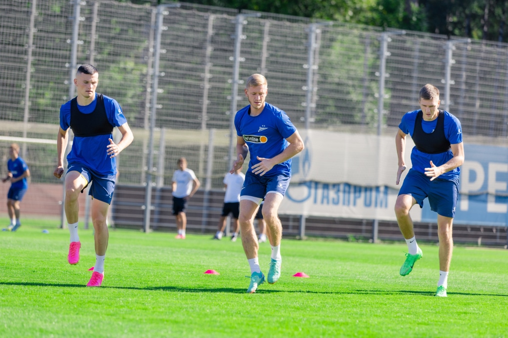 Брифинг Семака и тренировка перед матчем с «Кайратом»