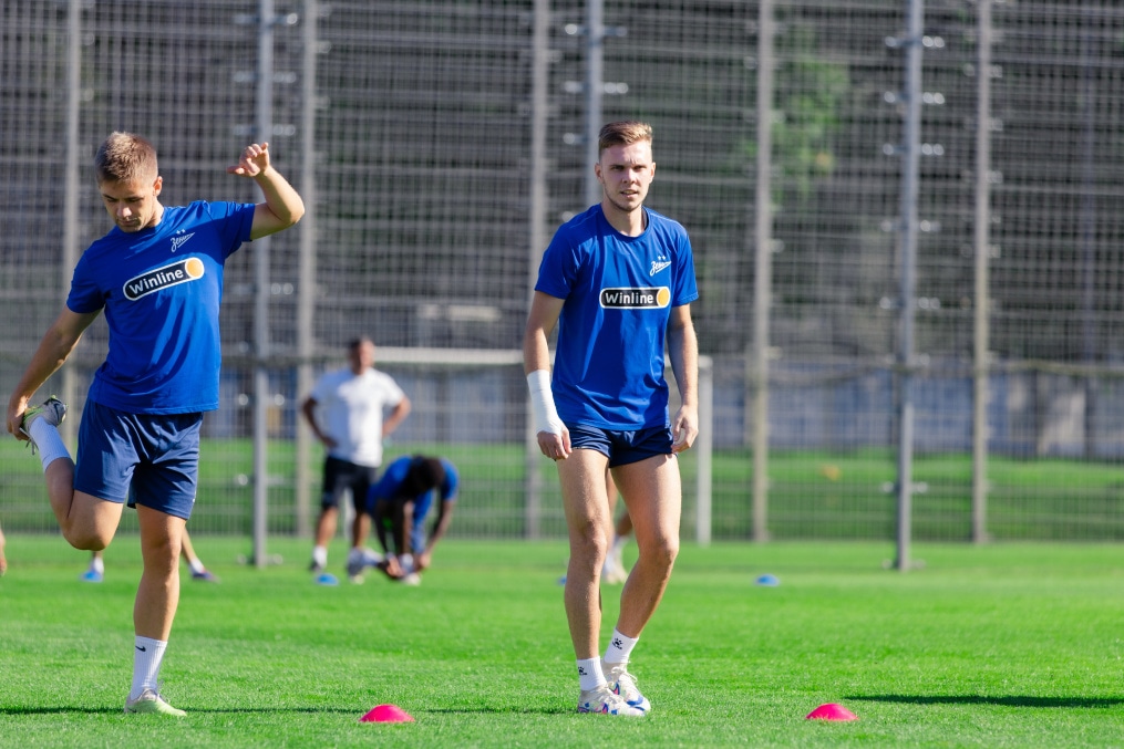 Брифинг Семака и тренировка перед матчем с «Кайратом»