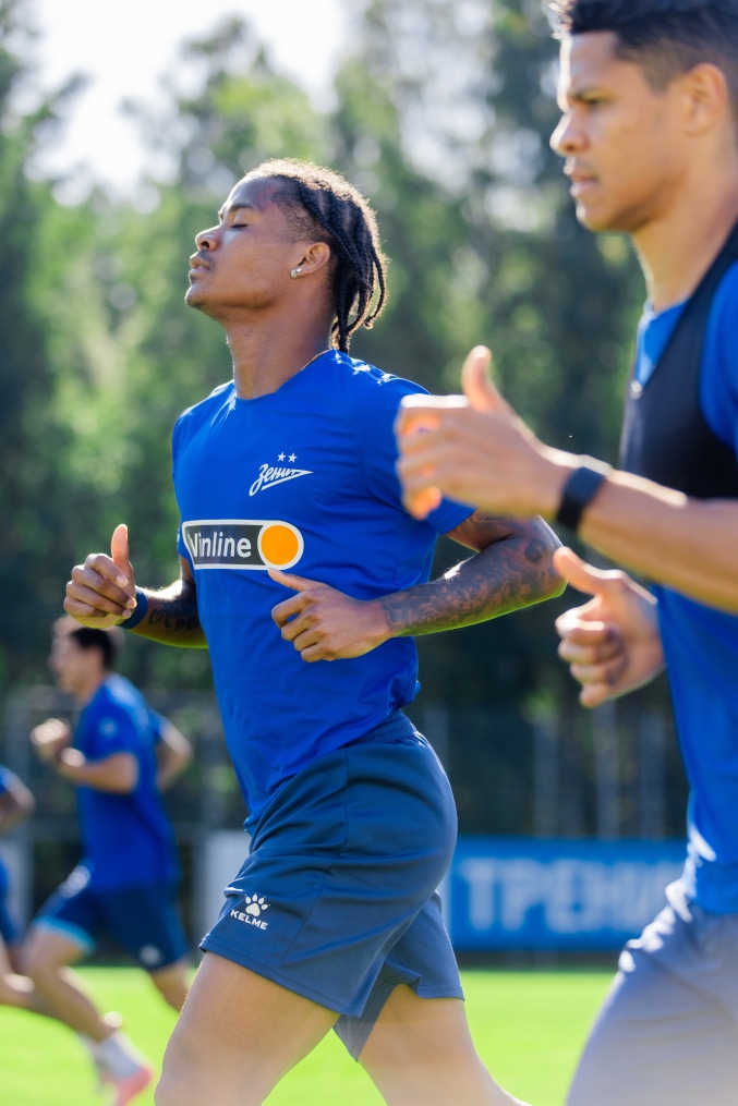 Брифинг Семака и тренировка перед матчем с «Кайратом»