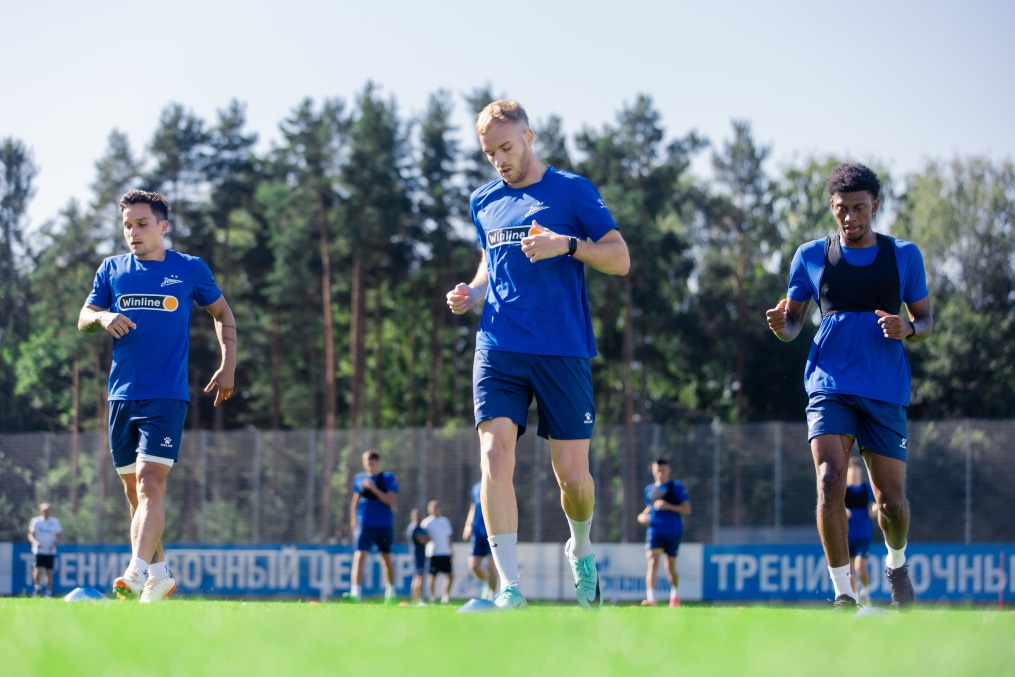 Брифинг Семака и тренировка перед матчем с «Кайратом»