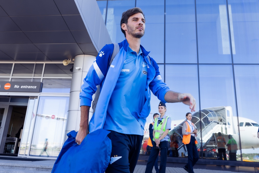 Вылет команды на матч с «Кайратом»