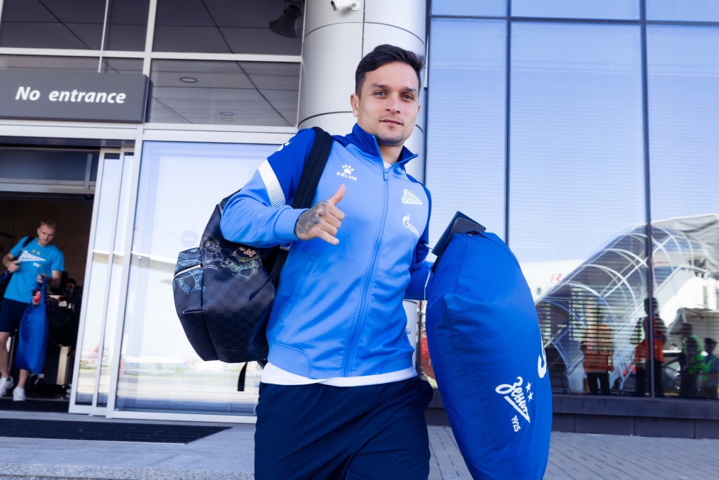 Вылет команды на матч с «Кайратом»