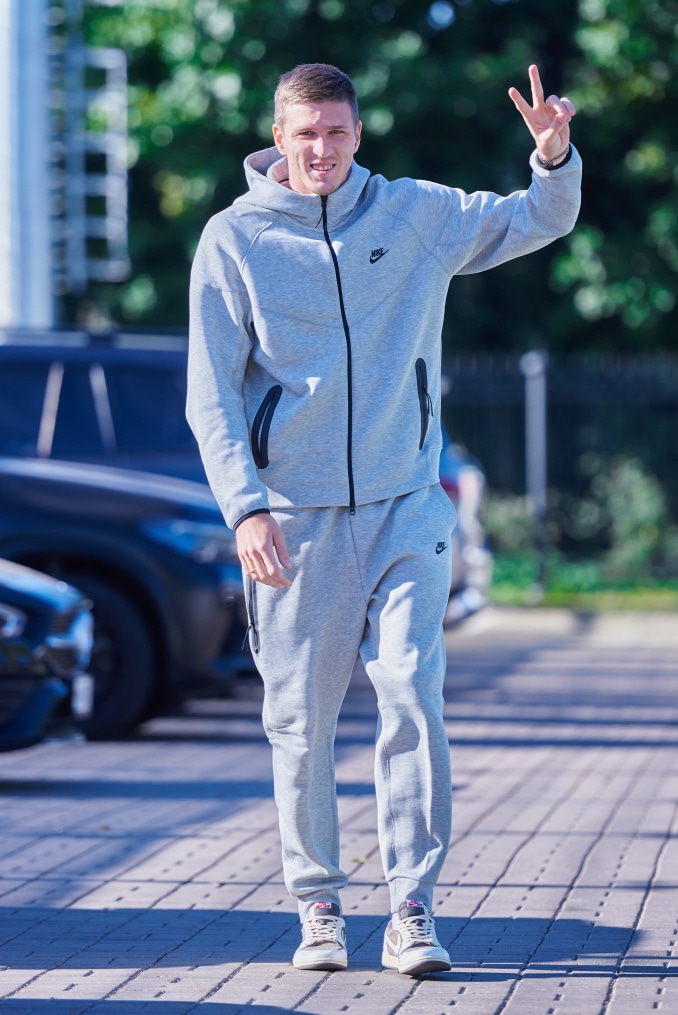 #ЗенитStyle: приезд футболистов на тренировку перед «Факелом»