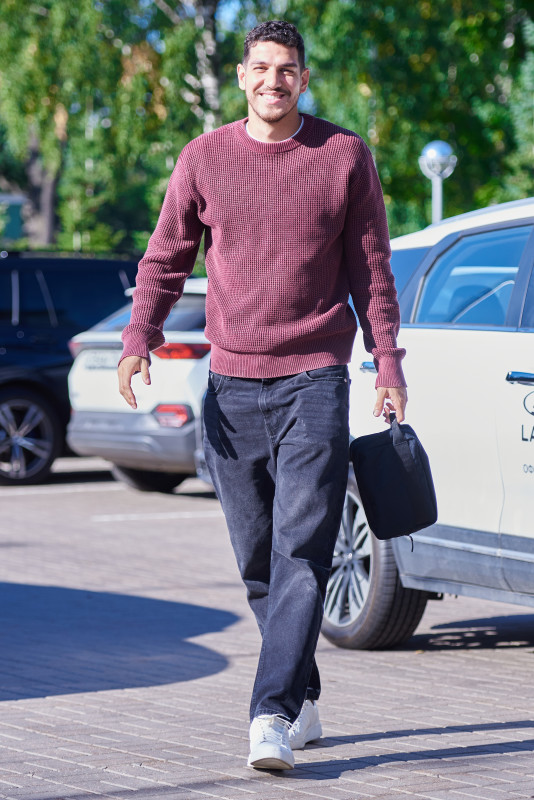 #ЗенитStyle: приезд футболистов на тренировку перед «Факелом»