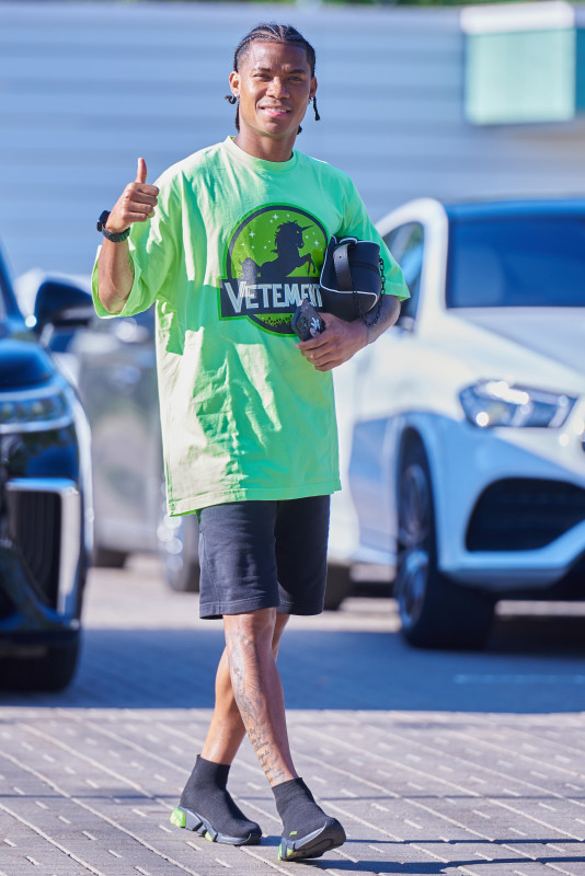 #ЗенитStyle: приезд футболистов на тренировку перед «Факелом»