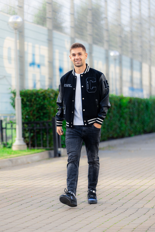 #ЗенитStyle: приезд игроков на тренировку перед матчем с «Краснодаром»