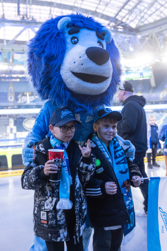 Фан-променад перед матчем «Зенит» — «Войводина»