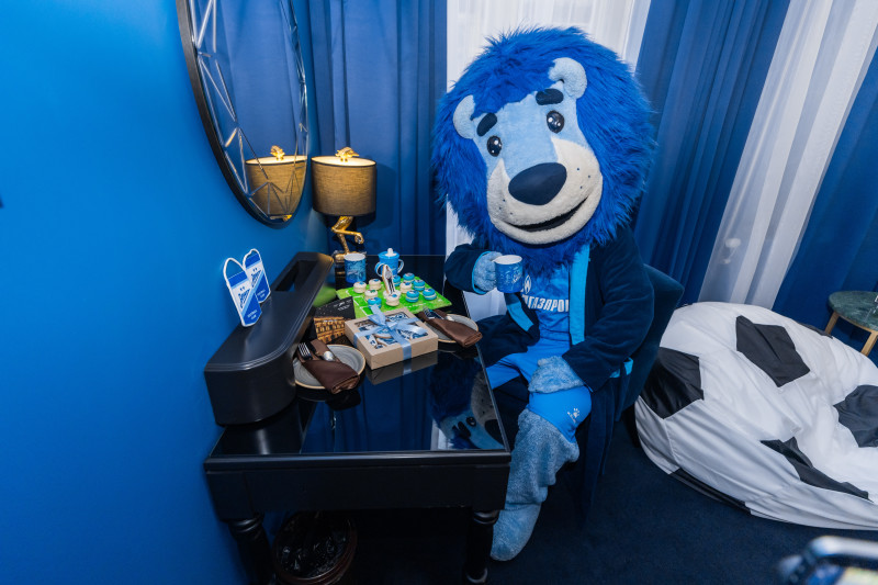 Открытие номера «Зенит» в отеле Cosmos Selection Saint-Petersburg Nevsky Royal