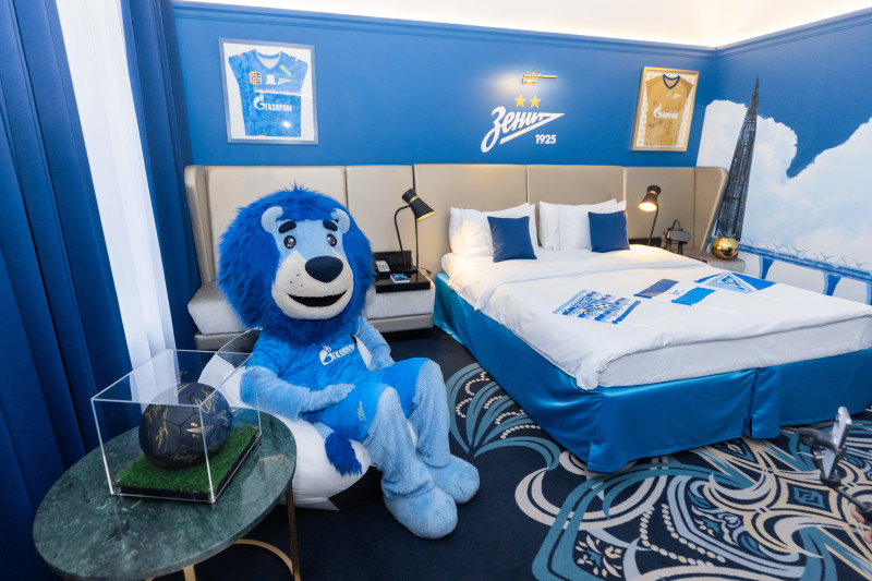 Открытие номера «Зенит» в отеле Cosmos Selection Saint-Petersburg Nevsky Royal