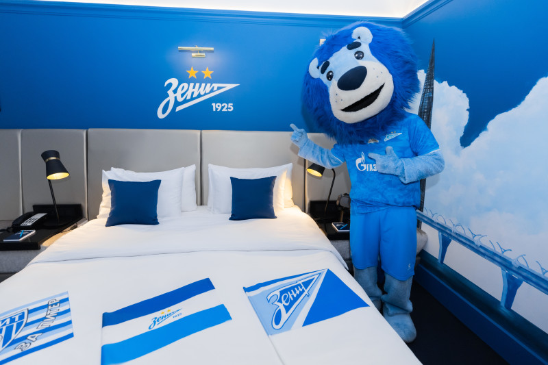 Открытие номера «Зенит» в отеле Cosmos Selection Saint-Petersburg Nevsky Royal