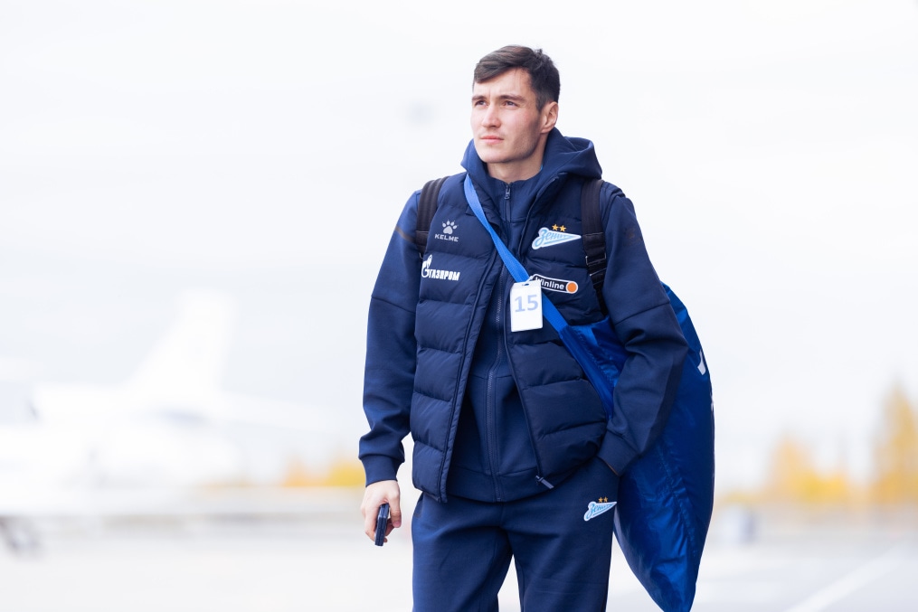 Вылет команды в Самару на матч «Акрон» — «Зенит»