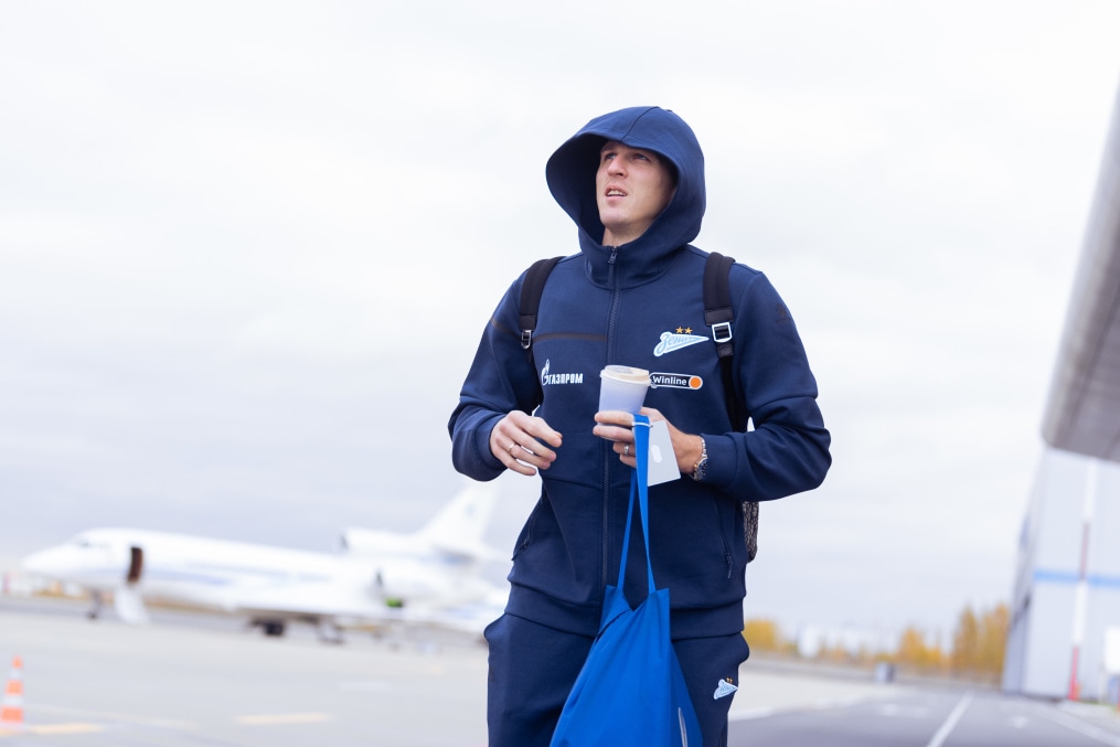 Вылет команды в Самару на матч «Акрон» — «Зенит»