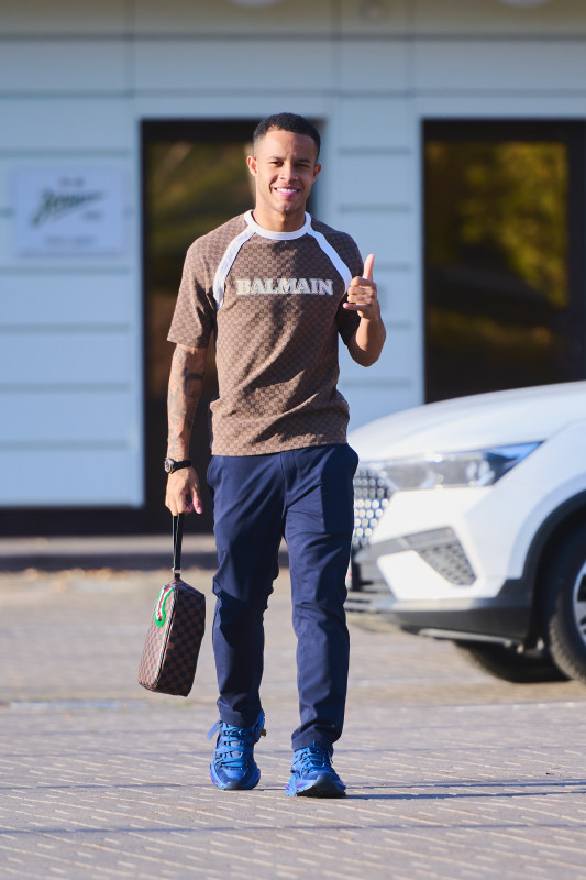 #ЗенитStyle: приезд игроков на тренировку перед матчем с «Факелом»