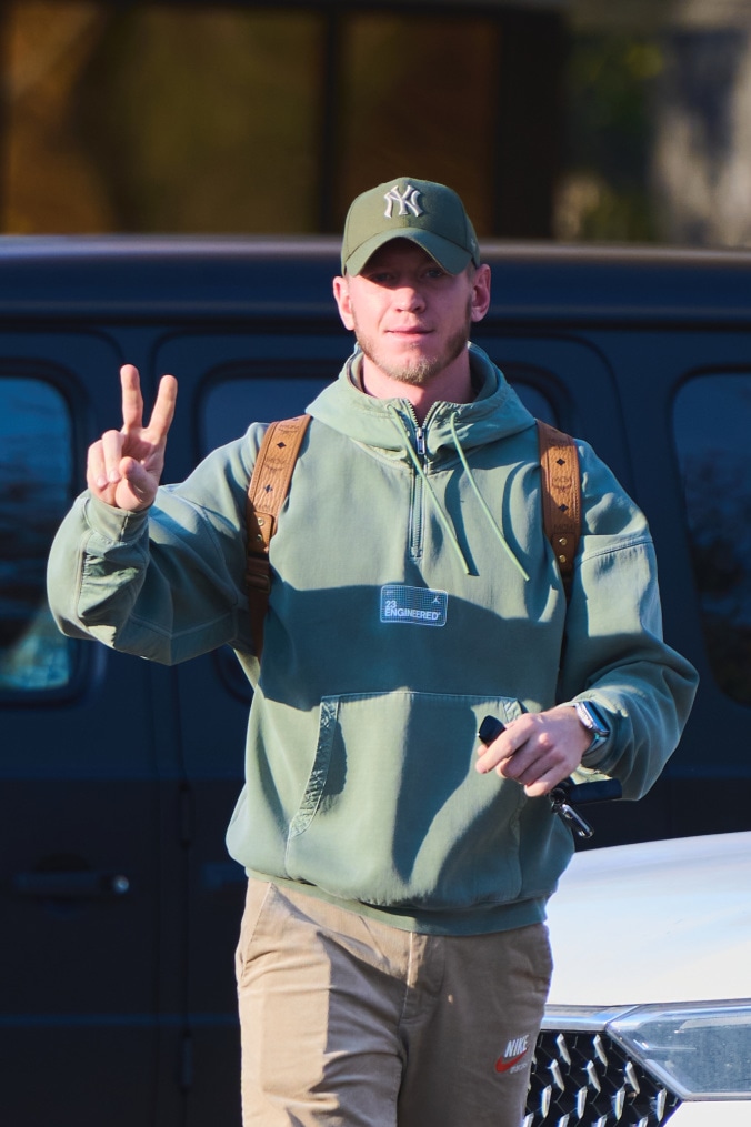 #ЗенитStyle: приезд игроков на тренировку перед матчем с «Факелом»