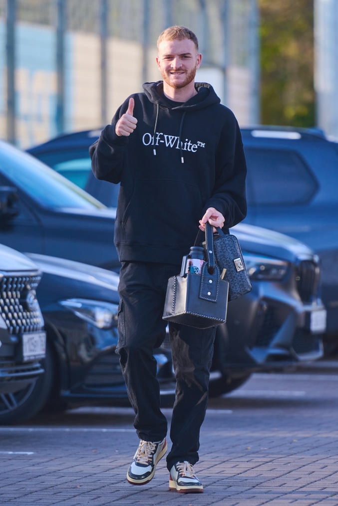 #ЗенитStyle: приезд игроков на тренировку перед матчем с «Факелом»