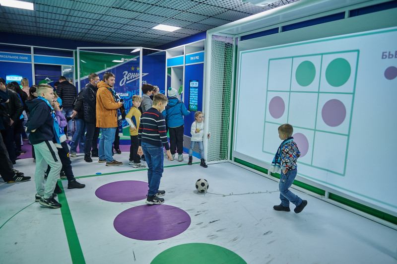 Фан-Променад перед матчем «Зенит» — «Локомотив»