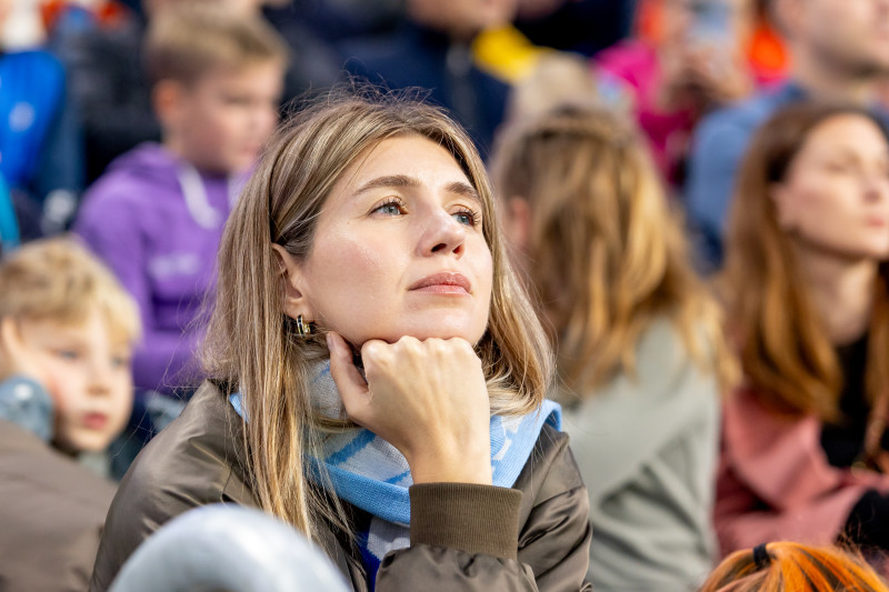 «Все в наших цветах»: болельщики на матче «Зенит»—«Локомотив»