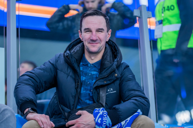 «Все в наших цветах»: болельщики на матче «Зенит»—«Динамо» (Махачкала)