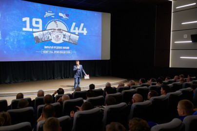Предпремьерный показ документального фильма киностудии «Ленфильм» — «Зенит-44. Поколение Победителей».