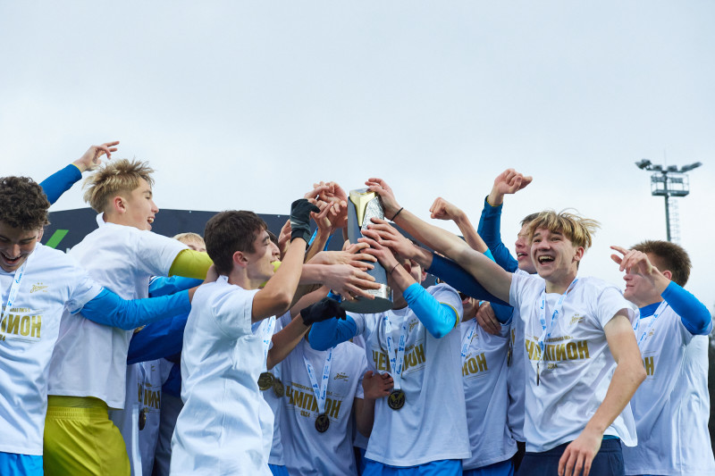 Юношеская футбольная лига-2: Награждение команд по итогам сезона