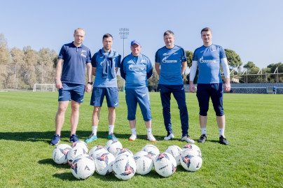 Зимний учебно-тренировочный сбор «Зенит»-2 в Турции:  утренняя тренировка