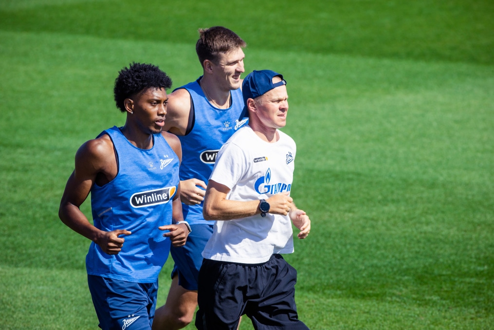 Зимние «Газпром» — тренировочные сборы 2025: 22 января, утренняя тренировка