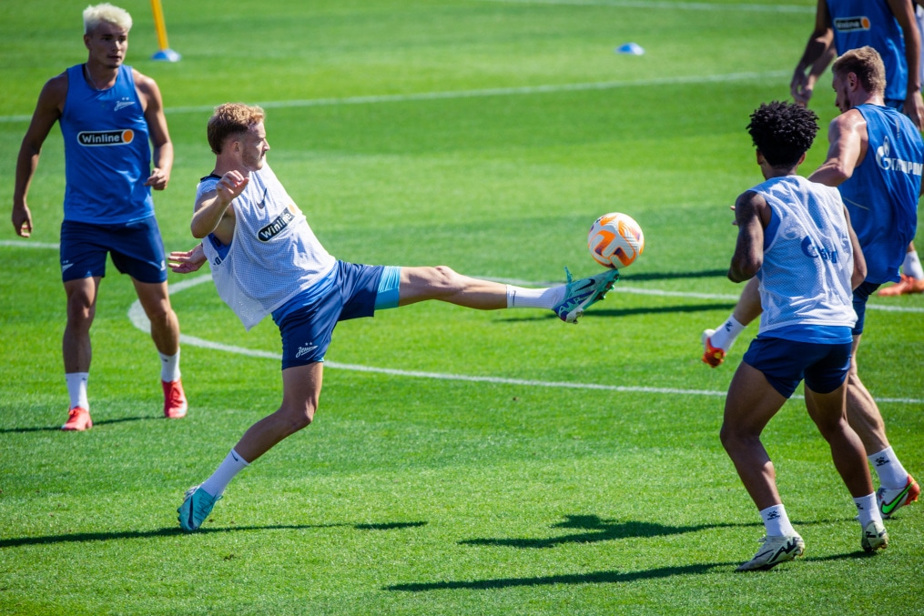 Зимние «Газпром» — тренировочные сборы 2025: 22 января, утренняя тренировка