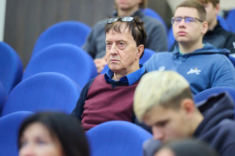 Конференция «Тренировка без травм» в «Газпром»-Академии