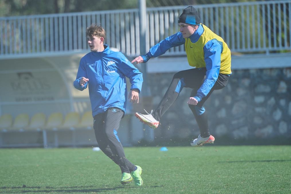 Вторые учебно-тренировочные сборы «Зенита»-м в Турции: 23 февраля, вечерняя тренировка на поле