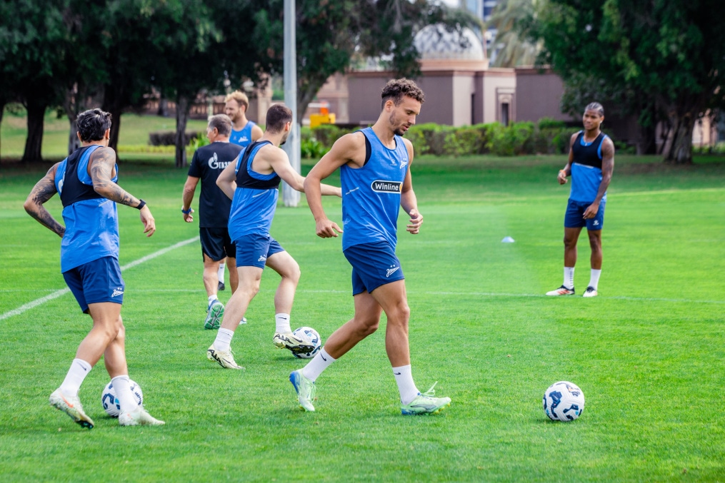 Открытая тренировка в Абу-Даби перед матчем с ЦСКА