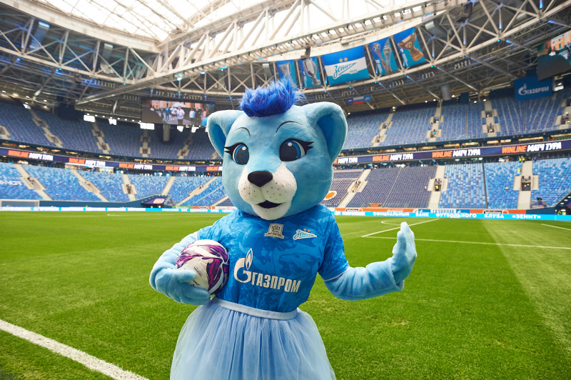 Львица в голубом: новый талисман женской команды «Зенита»!