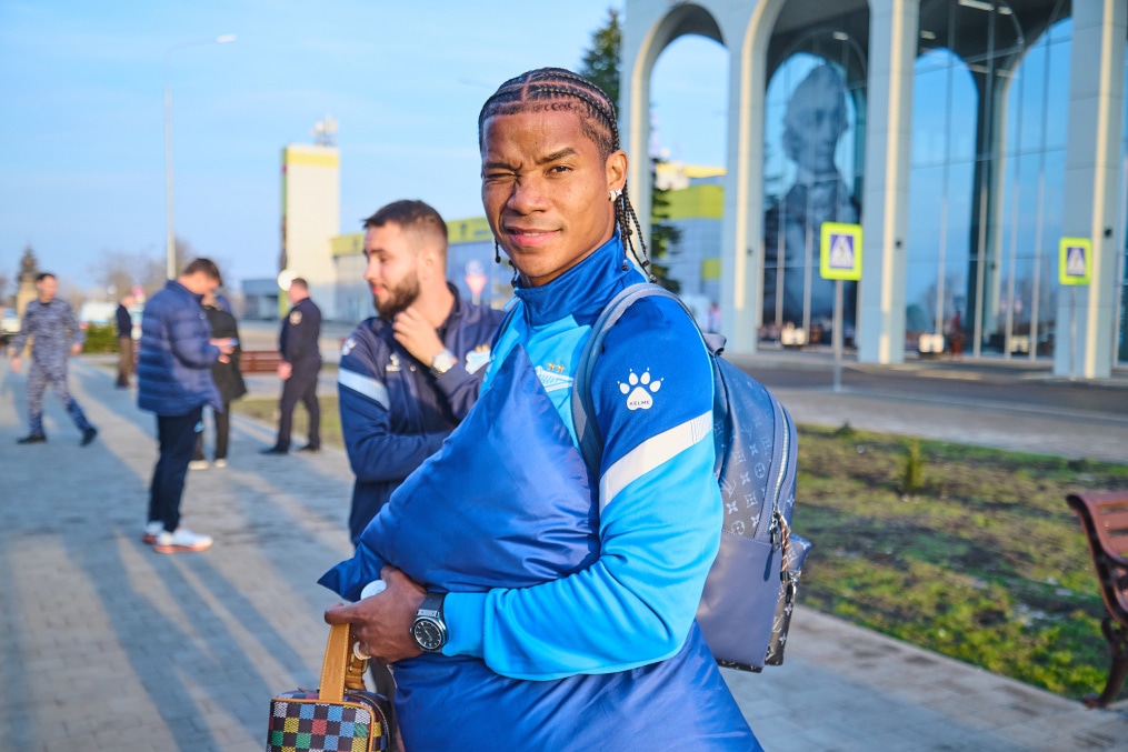 «Ростов» — «Зенит»: прибытие команды в Ставрополь