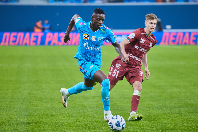 Мир Российская Премьер-Лига 2024/25, «Зенит» — «Рубин»
