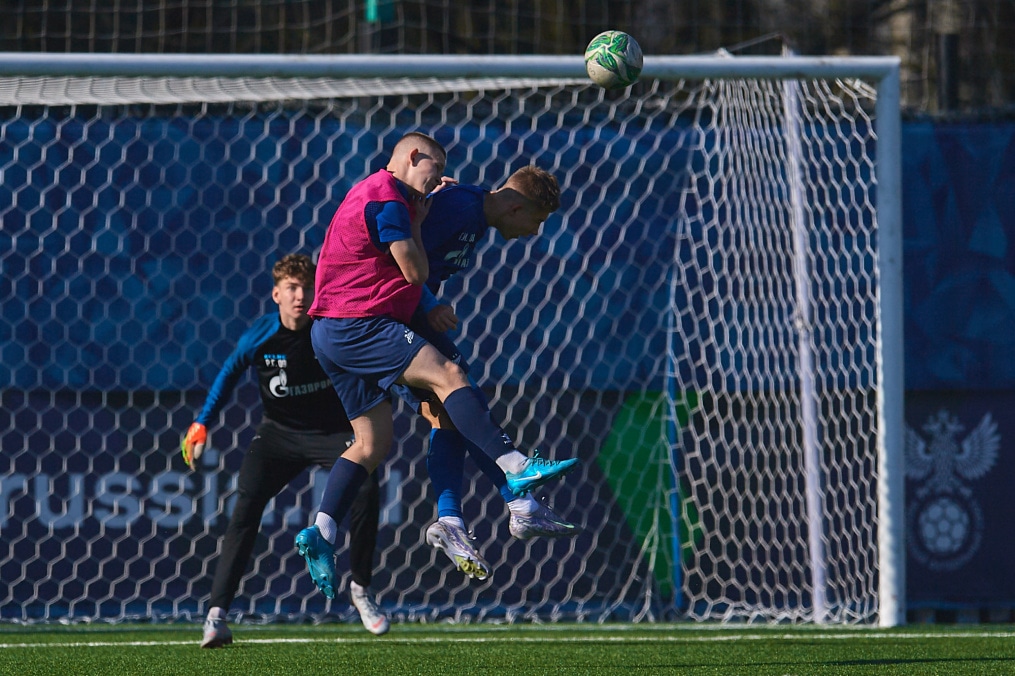 Тренировка юношеской команды U-18