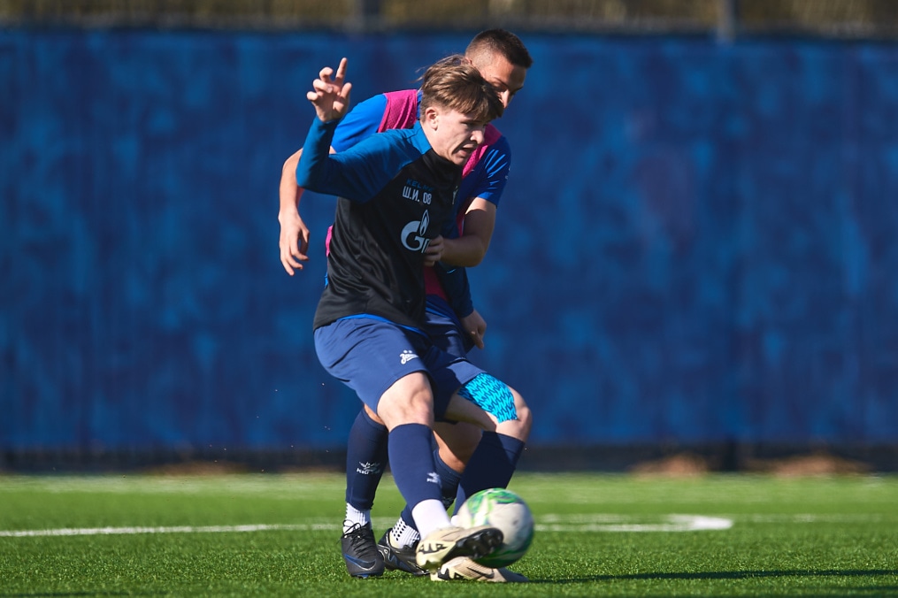 Тренировка юношеской команды U-18