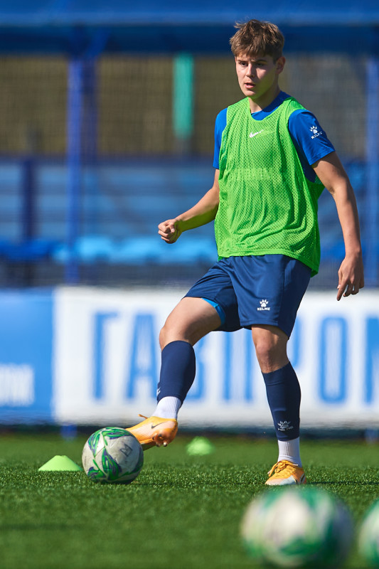 Тренировка молодежной команды «Зенита»