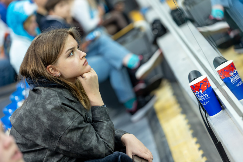 «Все в наших цветах»: болельщики на матче «Зенит»—«Химки»