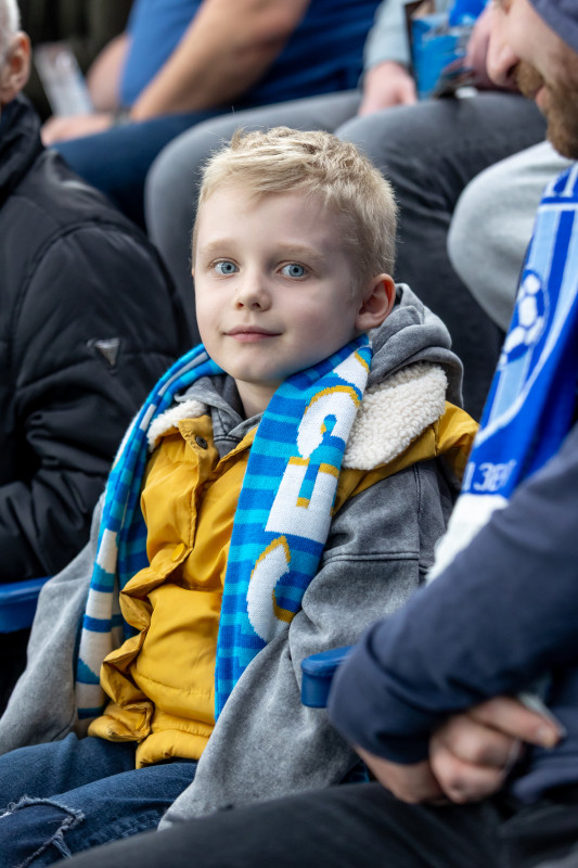 «Все в наших цветах»: болельщики на матче «Зенит»—«Химки»