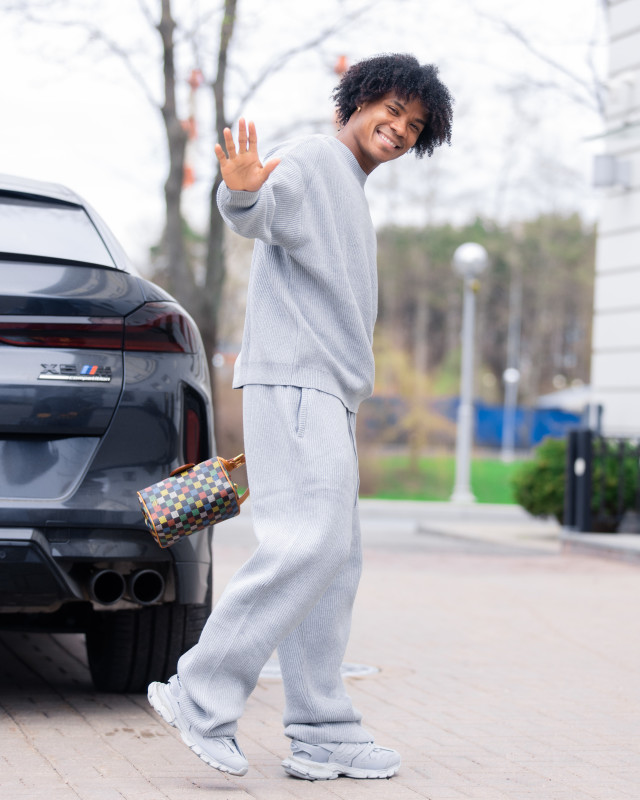 «Зенит. Стиль»: прибытие игроков на тренировку перед матчем с «Динамо»