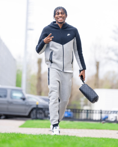 «Зенит. Стиль»: прибытие игроков на тренировку перед матчем с «Динамо»