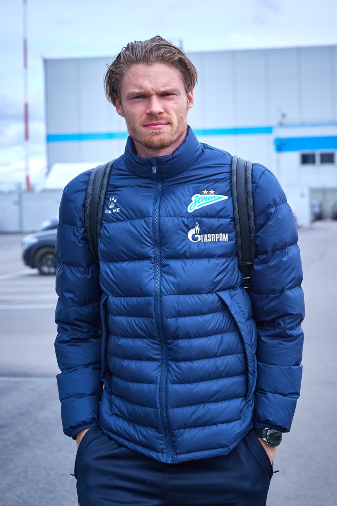 Вылет команды в Москву на матч с «Динамо»