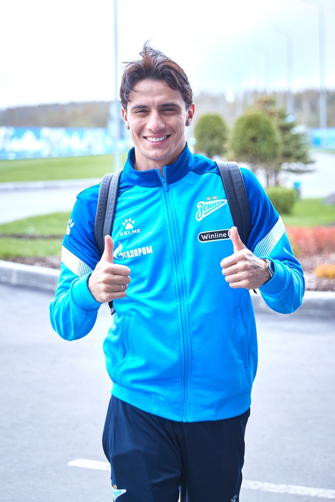 Вылет команды в Москву на матч с «Динамо»